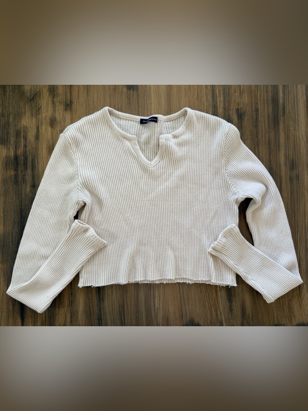 Brandy Melville Cropped V-Notch Sweater Top - Cream